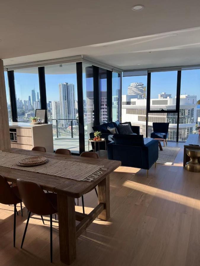 2 Bedroom Luxurious Family Apartment Next To Pacific Fair - Broadbeach Gold Coast Gc22 外观 照片